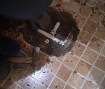 镇巴卫生间漏水维修公司为您分享下卫生间渗水如何处理及注意事项
