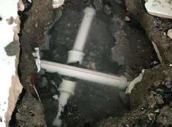 镇巴阳台漏水维修公司为您分享楼上楼下漏水怎么处理